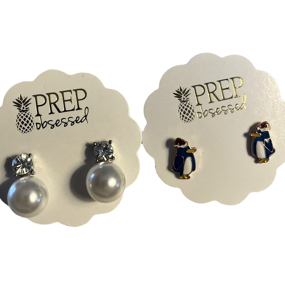 Prep Obsessed Earrings Christmas Penguin and Pearl Stud Earrings NWT